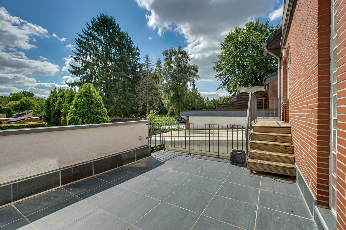 Balkon OG