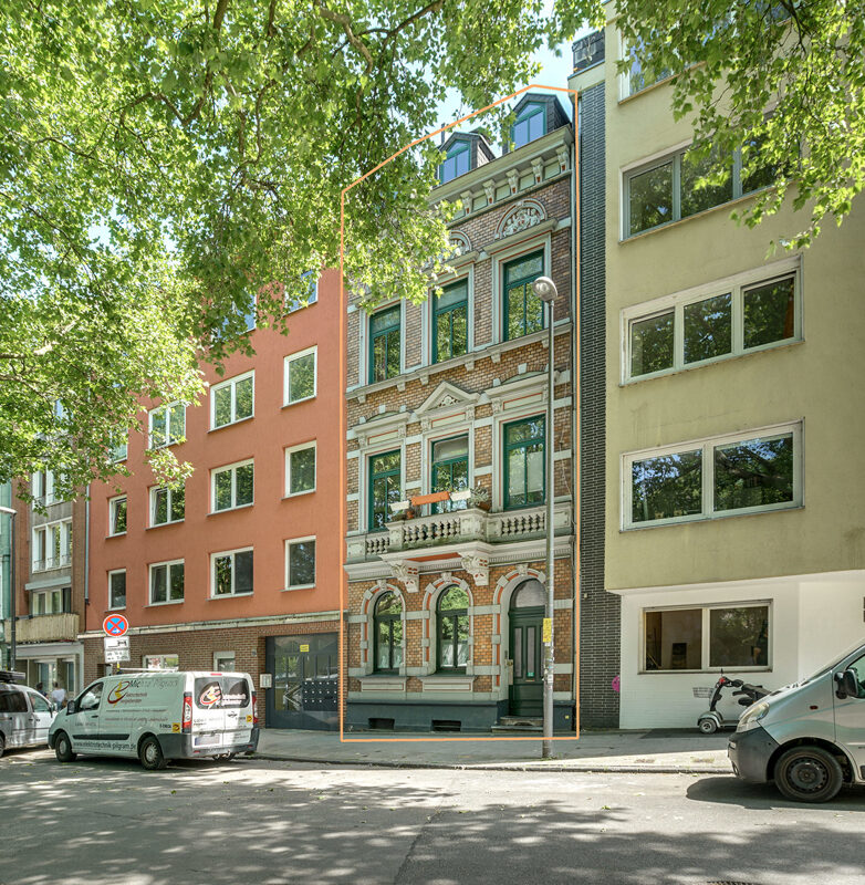 Altbau mit Zukunft – Kapitalanlage in begehrter Lage unweit des Westparks
