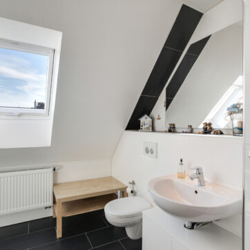 Badezimmer DG