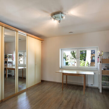 Büro / Kinderzimmer / Ankleide